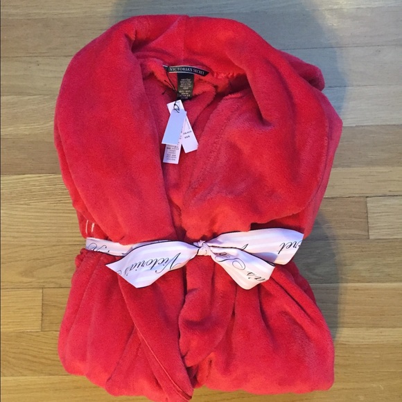 Victoria's Secret Other - NWT Victoria’s Secret Robe